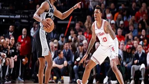 《阿利松坦言英超赛场无懈可击，为伊萨克祈福平安》